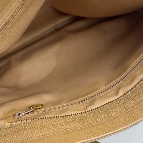 Chanel Triple CC Tote Bag in Caviar Leather - Picture 10 of 16